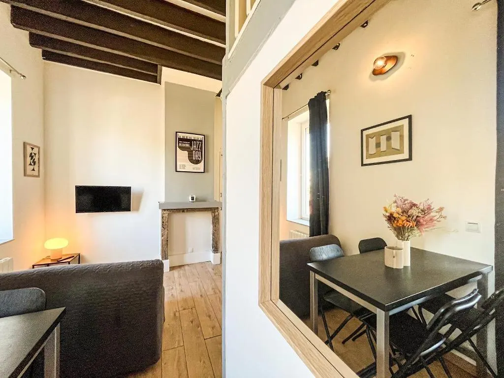 Suite Bertone Lyon